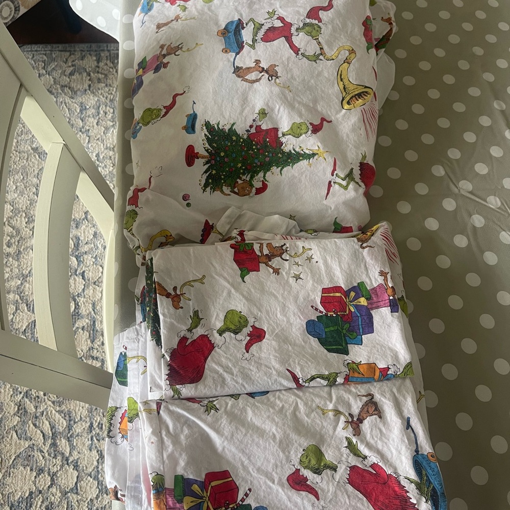 Pottery Barn Kids Dr. Seuss Holiday Bedding - Multicolor